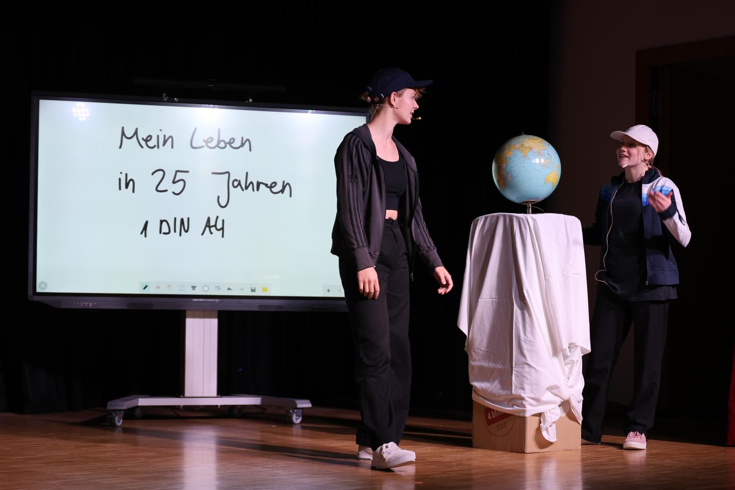 Die Rahmenhandlung - eine Aufgabe im Ethik-Unterricht Die Rahmenhandlung - eine Aufgabe im Ethik-Unterricht