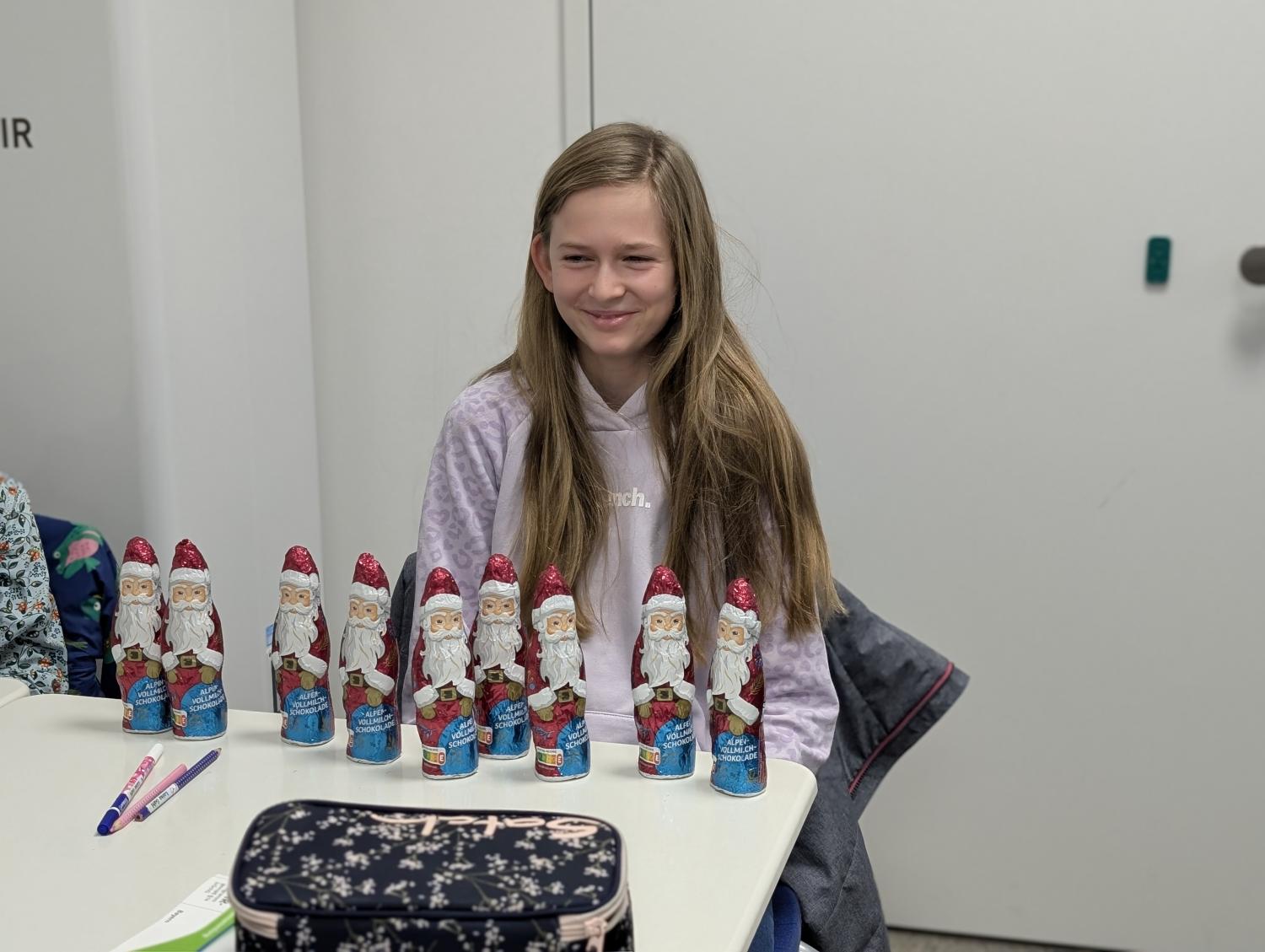 Einige Schüler bekamen sehr, sehr viele Nikoläuse