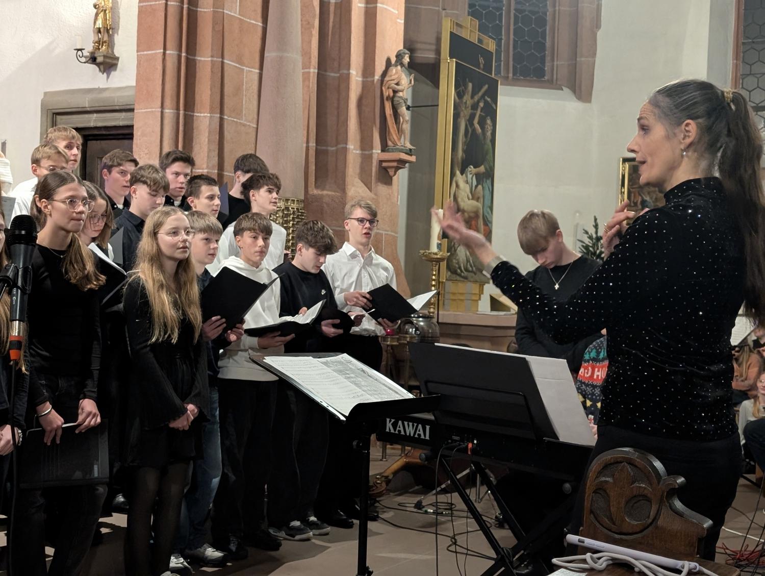  Großer Chor - Leitung Kathleen Hümmer