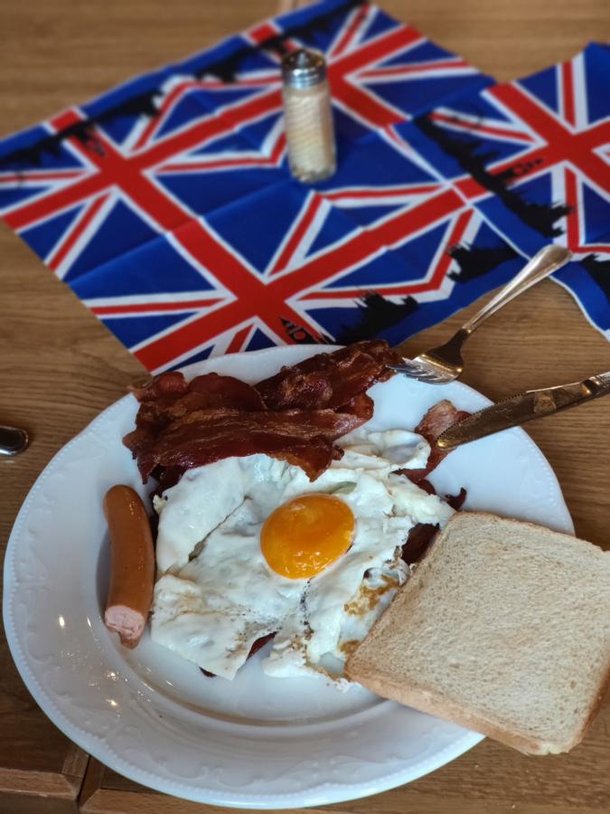 A Full English Breakfast @Frankenstuben